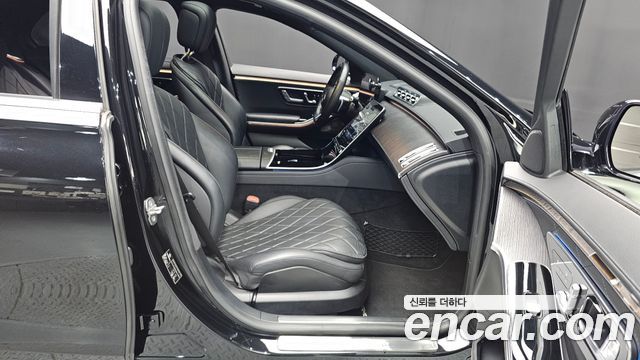 Mercedes-Benz S-Class 2021 — photo 16