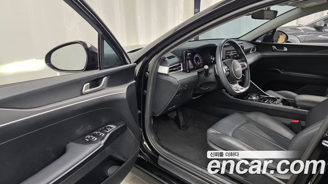 Kia K5 2023 — photo 13