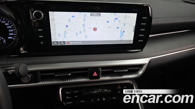 Kia K5 2023 — photo 19