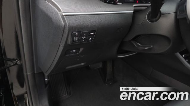Kia K5 2023 — photo 24