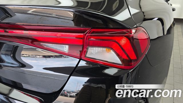 Kia K5 2023 — photo 9