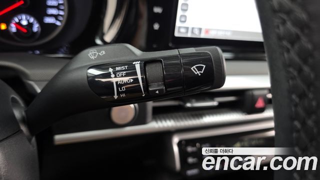 Kia K5 2023 — photo 28