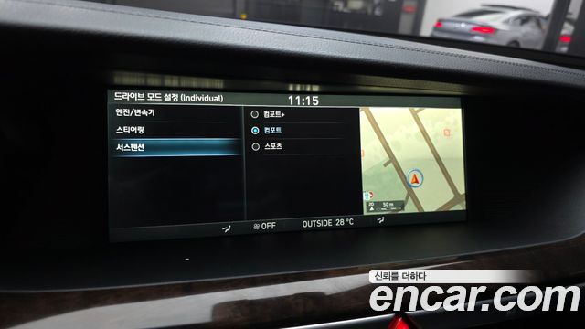 Genesis EQ900 2016 — photo 15