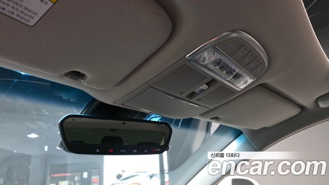 Genesis EQ900 2016 — photo 18