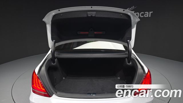 Genesis EQ900 2016 — photo 20