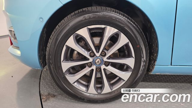 Renault Korea Zoe 2021 — photo 5