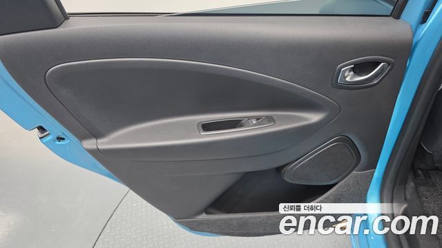 Renault Korea Zoe 2021 — photo 15