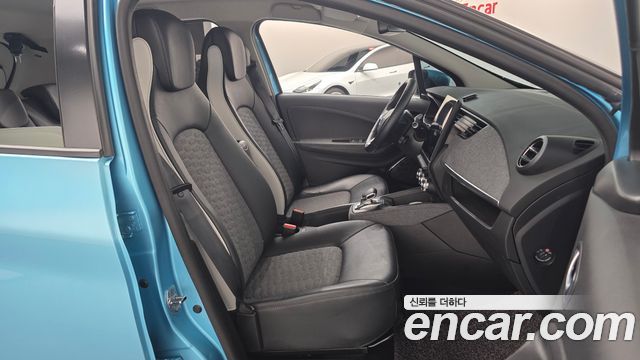 Renault Korea Zoe 2021 — photo 16