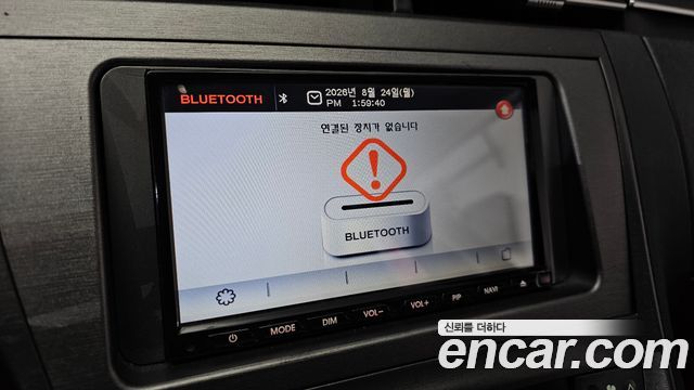 Toyota Prius 2012 — photo 17
