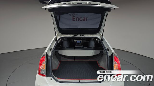 Toyota Prius 2012 — photo 20