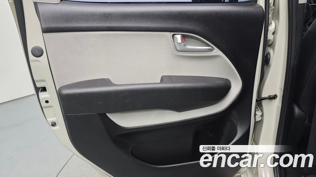 Kia RAY 2018 — photo 15