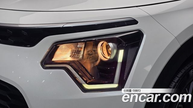Kia Niro 2024 — photo 8