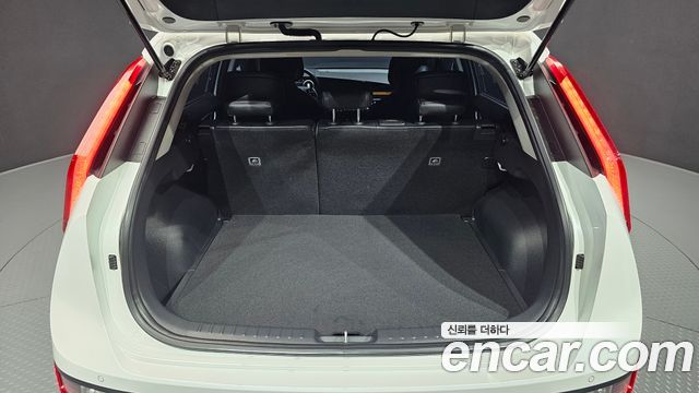 Kia Niro 2024 — photo 28