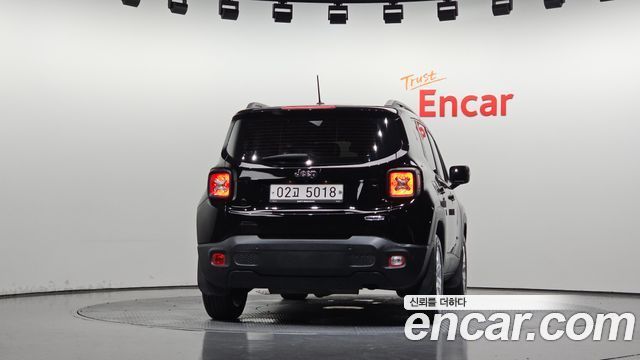 Jeep Renegade 2017 — photo 4