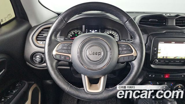 Jeep Renegade 2017 — photo 15