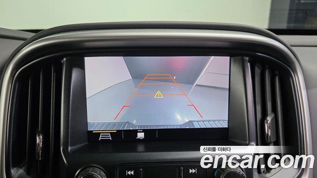 Chevrolet Korea Colorado 2021 — photo 21