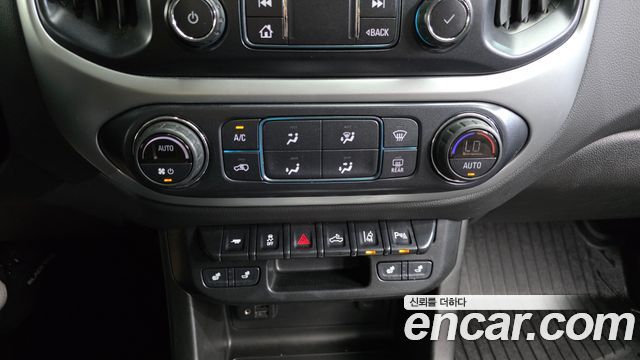 Chevrolet Korea Colorado 2021 — photo 26