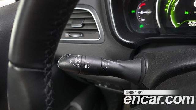 Renault Korea QM6 2017 — photo 18