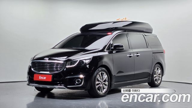 Kia Canival 2015 — photo 1