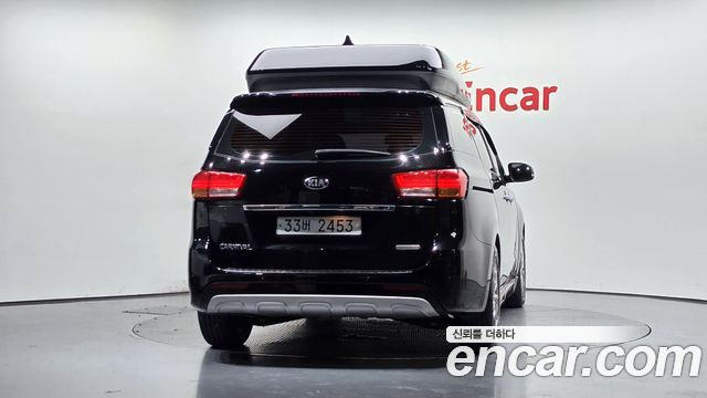 Kia Canival 2015 — photo 4