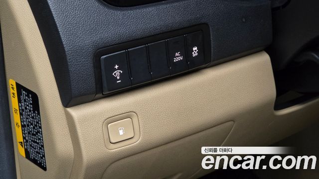 Kia Canival 2015 — photo 26