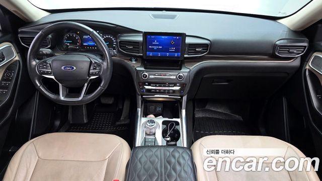 Ford Explorer 2020 — photo 10