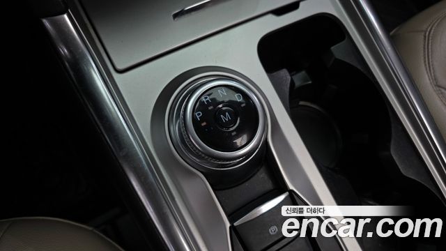 Ford Explorer 2020 — photo 12