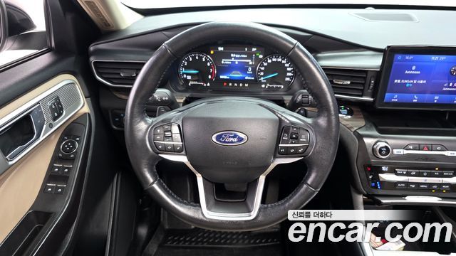Ford Explorer 2020 — photo 19