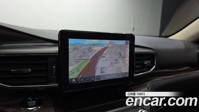 Ford Explorer 2020 — photo 20