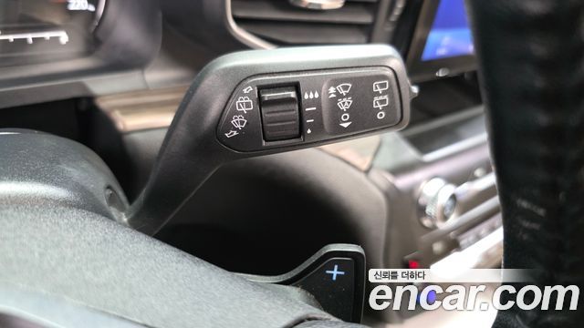 Ford Explorer 2020 — photo 23