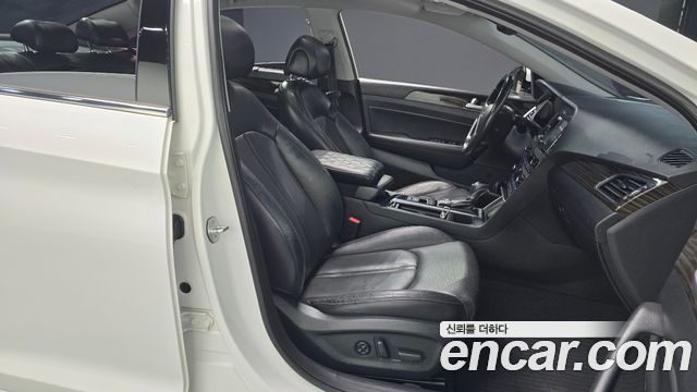 Hyundai Sonata 2016 — photo 16