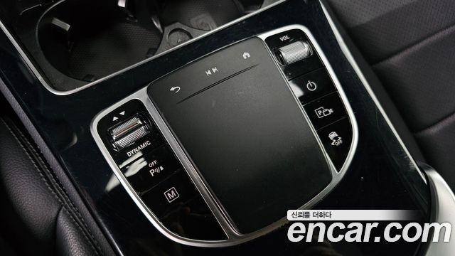 Mercedes-Benz GLC-Class 2021 — photo 32