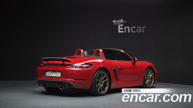 Porsche 718 2021 — photo 2