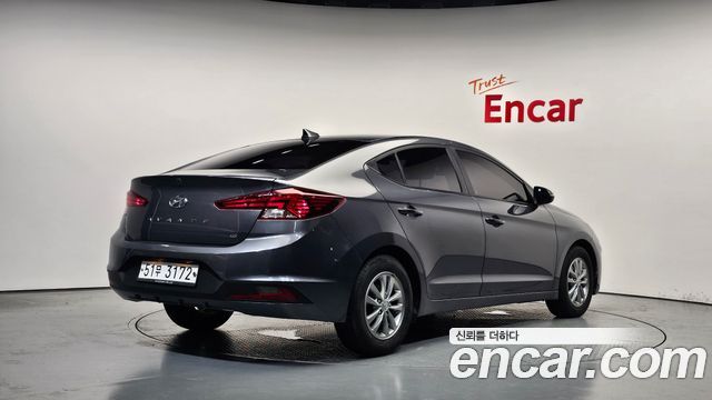 Hyundai AVANTE 2020 — photo 2