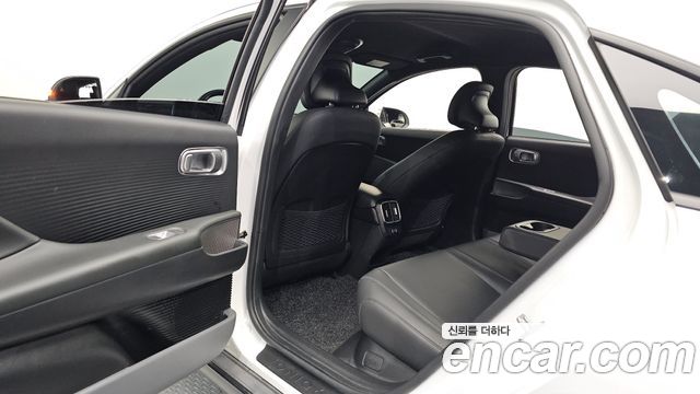 Hyundai Ioniq6 2023 — photo 17