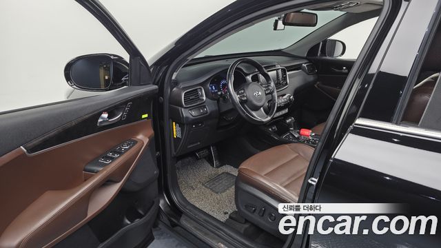 Kia Sorento 2017 — photo 13