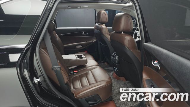 Kia Sorento 2017 — photo 17