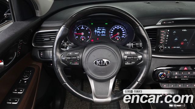 Kia Sorento 2017 — photo 20