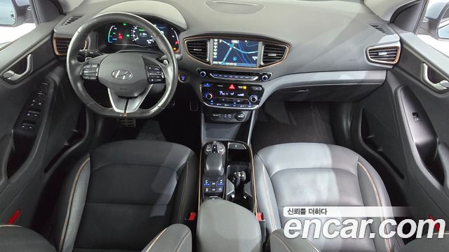 Hyundai Ioniq 2018 — photo 10