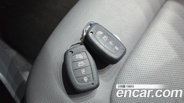 Hyundai Ioniq 2018 — photo 24