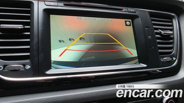 Kia Canival 2016 — photo 15
