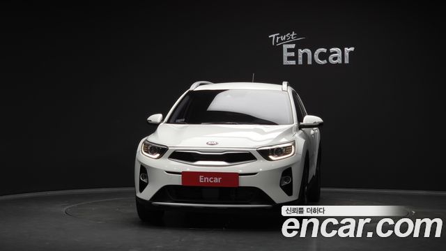 Kia Stonic 2018 — photo 3