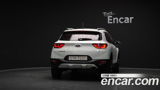 Kia Stonic 2018 — photo 4