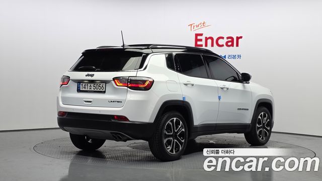 Jeep Compass 2022 — photo 2