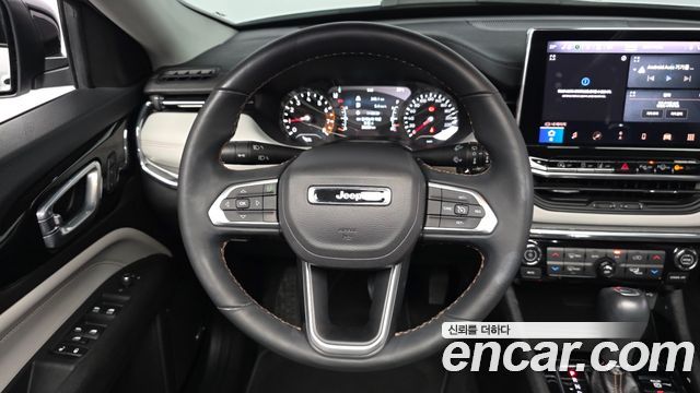 Jeep Compass 2022 — photo 18