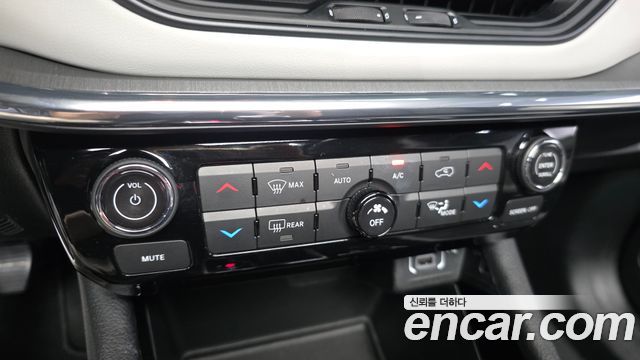 Jeep Compass 2022 — photo 25