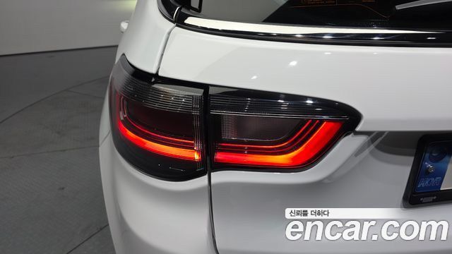 Jeep Compass 2022 — photo 9