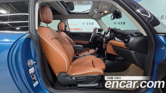 Mini Cooper 2024 — photo 12