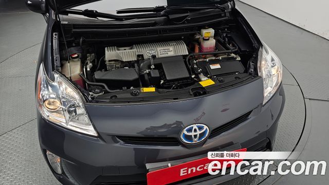 Toyota Prius 2014 — photo 6