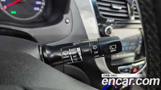Hyundai Accent 2014 — photo 27